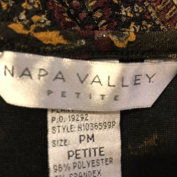 NAPA VALLEY PETITES. Size PM. Stretch, Metallic Pullover Top. Paisley. B13 - Picture 4 of 5